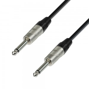Adam Hall Cables K4 IPP 0300